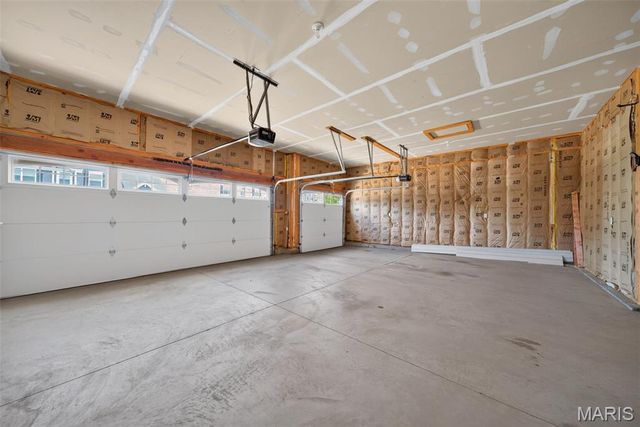 206 Knob Creek Court, Lake St Louis, MO 63367