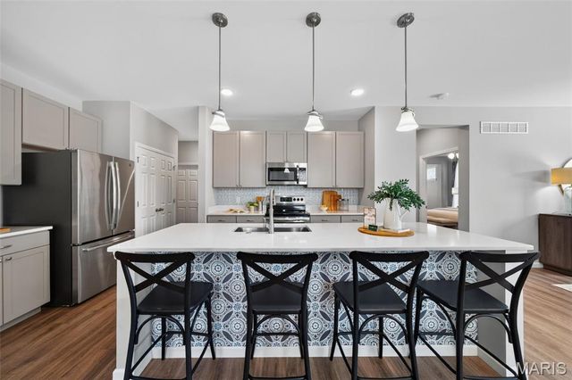 206 Knob Creek Court, Lake St Louis, MO 63367