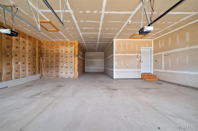 206 Knob Creek Court, Lake St Louis, MO 63367