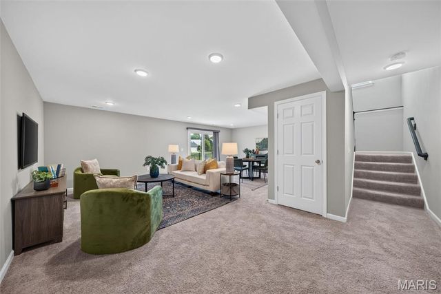 206 Knob Creek Court, Lake St Louis, MO 63367