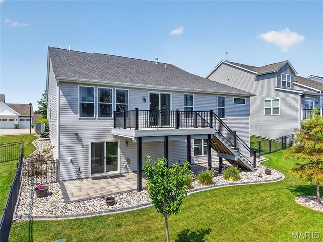 206 Knob Creek Court, Lake St Louis, MO 63367