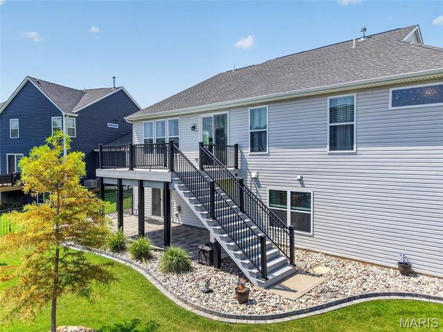 206 Knob Creek Court, Lake St Louis, MO 63367