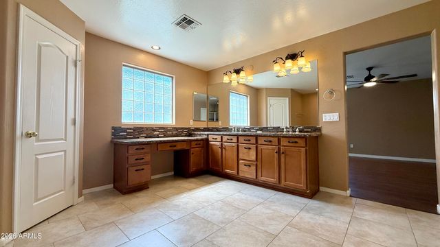 2714 E BIRCHWOOD Place, Chandler, AZ 85249