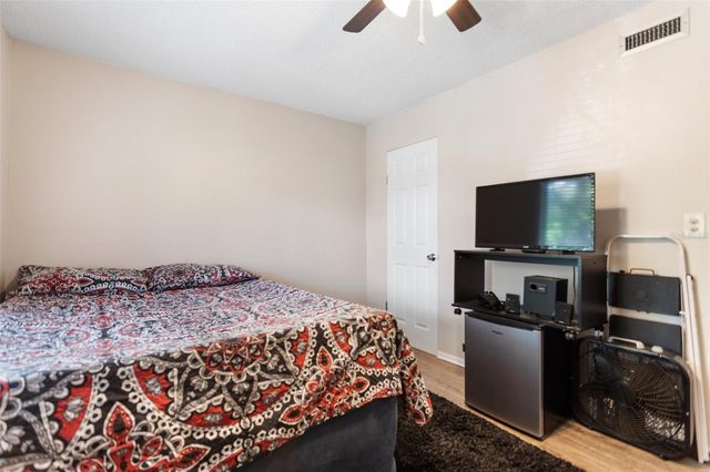 7506 PRESLEY PLACE 113, Tampa, FL 33617