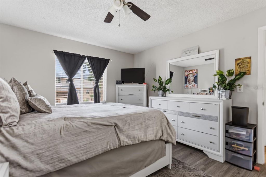 Image 7 of property listing at 7506 PRESLEY PLACE 113, Tampa, FL 33617