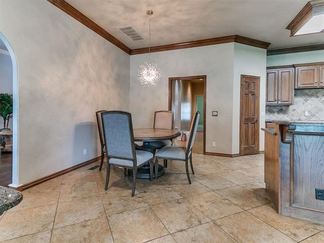 12608 N Cobblestone Parkway, Oklahoma City, OK 73142