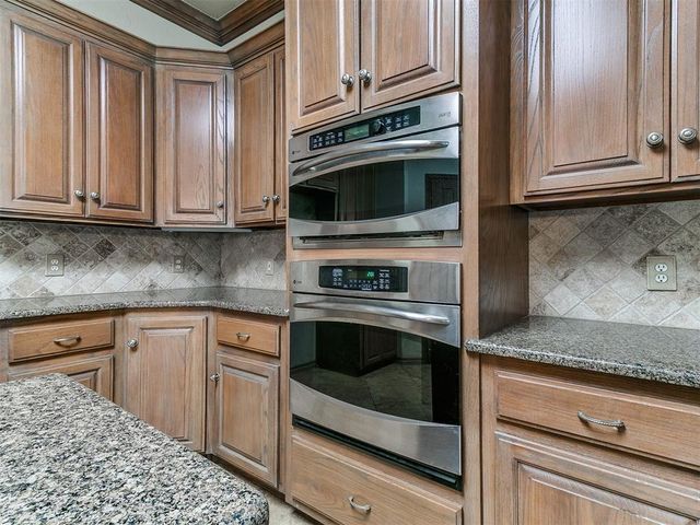 12608 N Cobblestone Parkway, Oklahoma City, OK 73142