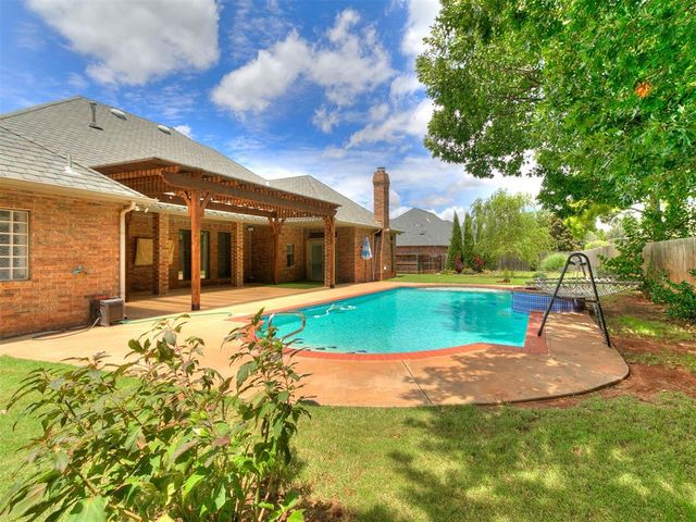 12608 N Cobblestone Parkway, Oklahoma City, OK 73142