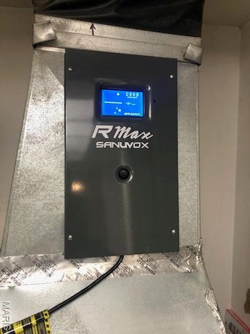 10 Fairways Circle E, St Charles, MO 63303