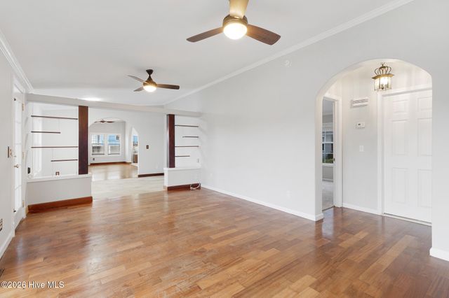 1074 Sea Gate Drive, Newport, NC 28570