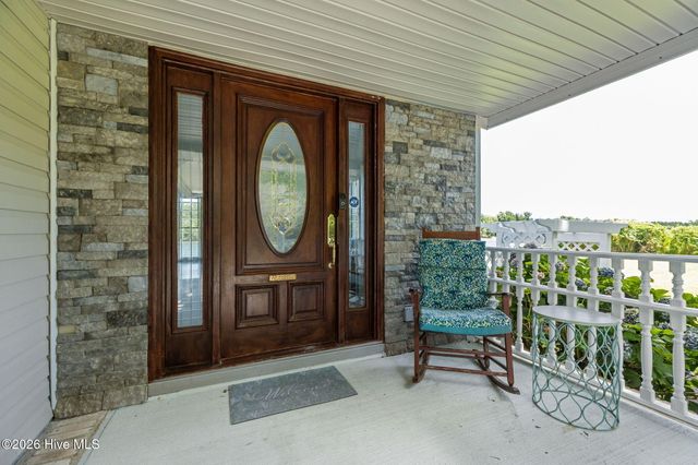 1074 Sea Gate Drive, Newport, NC 28570