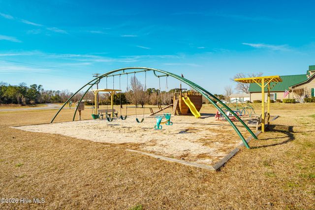 1074 Sea Gate Drive, Newport, NC 28570