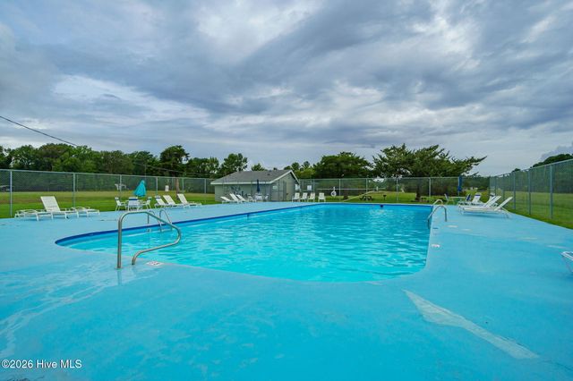 1074 Sea Gate Drive, Newport, NC 28570