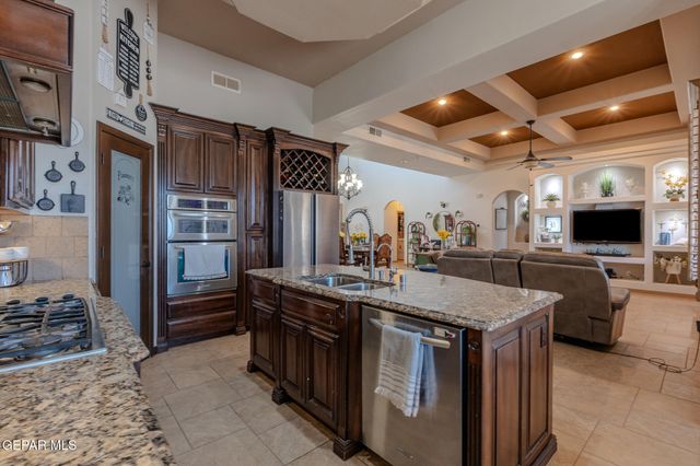 13420 EMERALD BROOK Drive, Horizon City, TX 79928