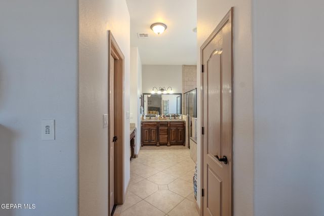 13420 EMERALD BROOK Drive, Horizon City, TX 79928