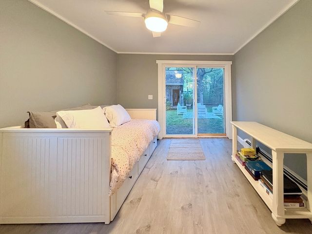 98 Ebony St, Fairhaven, MA 02719
