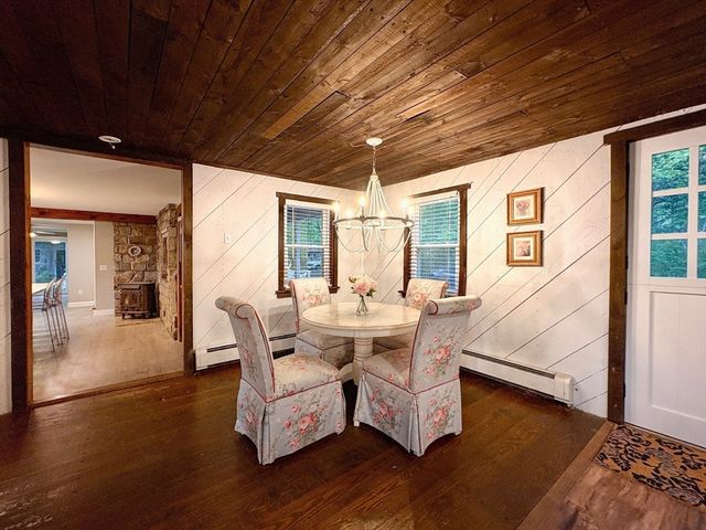 98 Ebony St, Fairhaven, MA 02719
