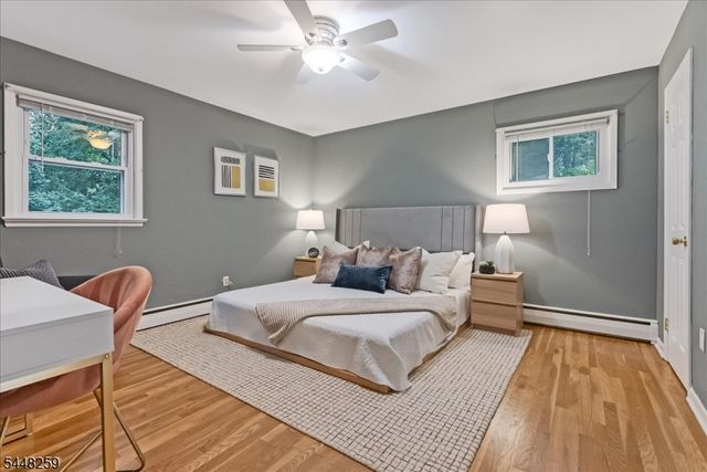 19 Sunrise Dr, Morris Plains Boro, NJ 07950