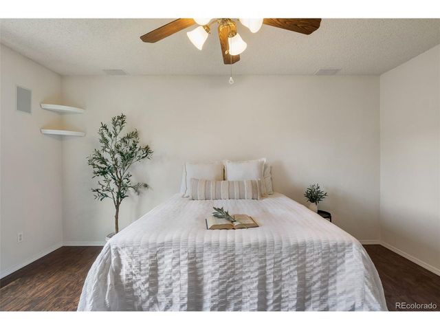 6662 Mcewan St, Colorado Springs, CO 80922