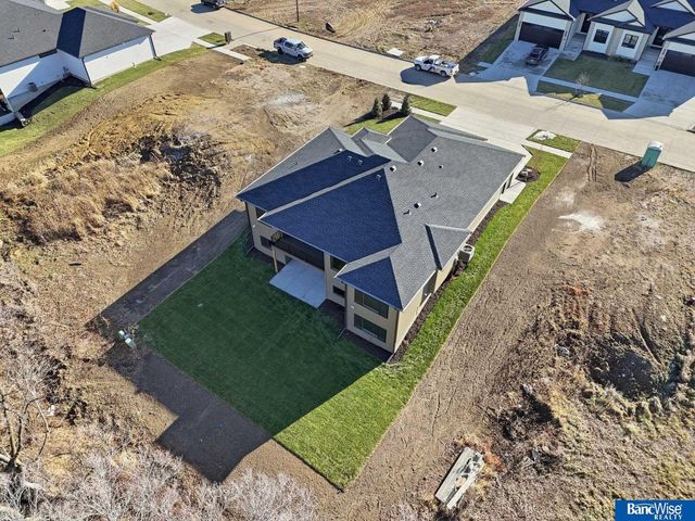 9134 Marbella Drive, Lincoln, NE 68520