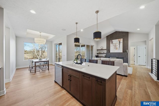 9134 Marbella Drive, Lincoln, NE 68520
