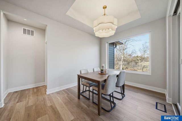 9134 Marbella Drive, Lincoln, NE 68520