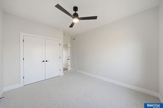 9134 Marbella Drive, Lincoln, NE 68520