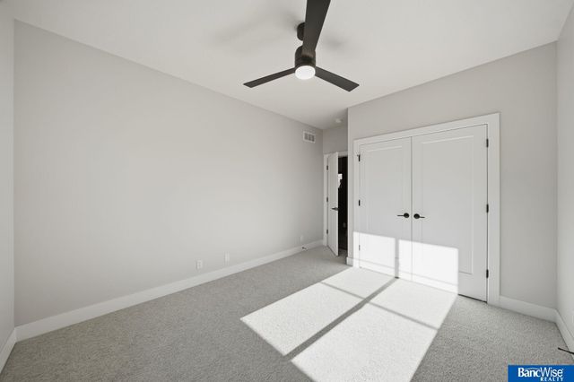 9134 Marbella Drive, Lincoln, NE 68520