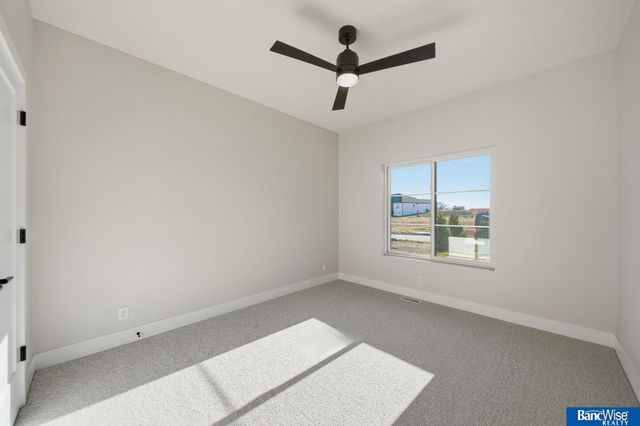 9134 Marbella Drive, Lincoln, NE 68520