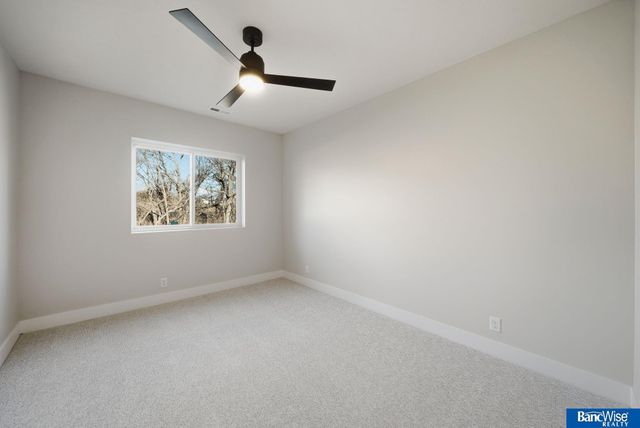 9134 Marbella Drive, Lincoln, NE 68520