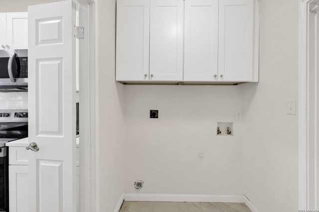 6007 Valley Forge, San Antonio, TX 78233