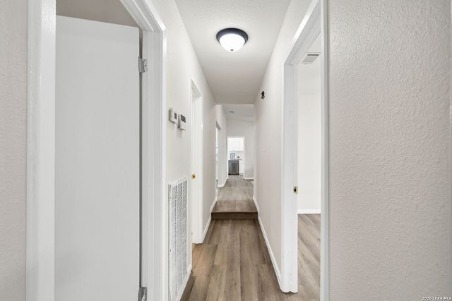 6007 Valley Forge, San Antonio, TX 78233