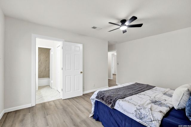 6007 Valley Forge, San Antonio, TX 78233