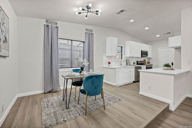 6007 Valley Forge, San Antonio, TX 78233