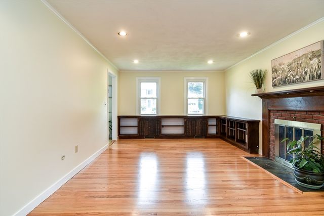 19 Swanson Road, Framingham, MA 01701