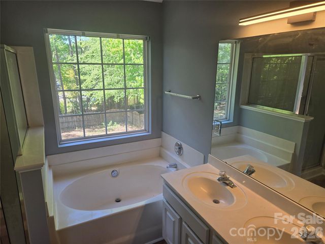 9303 Highrock Drive, Waxhaw, NC 28173