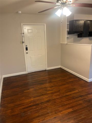 4815 Live Oak Street 3, Dallas, TX 75204