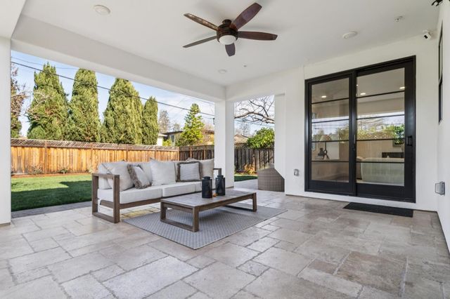 3011 Bryant Street, Palo Alto, CA 94306