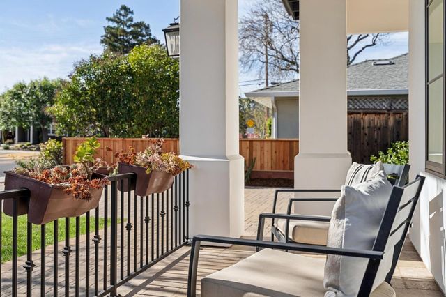 3011 Bryant Street, Palo Alto, CA 94306