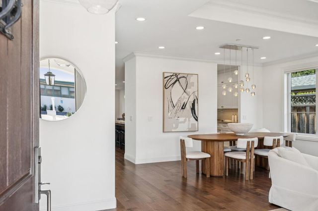 3011 Bryant Street, Palo Alto, CA 94306