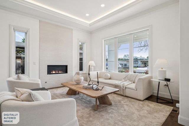 3011 Bryant Street, Palo Alto, CA 94306