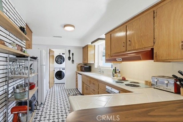 1010 W 21st Street, Santa Ana, CA 92706