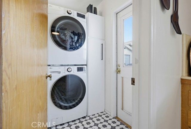 1010 W 21st Street, Santa Ana, CA 92706