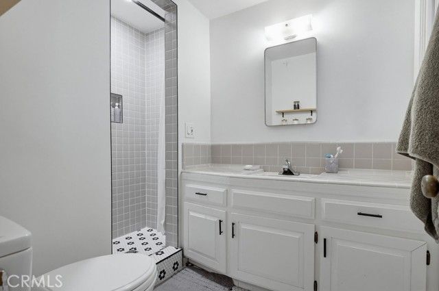 1010 W 21st Street, Santa Ana, CA 92706