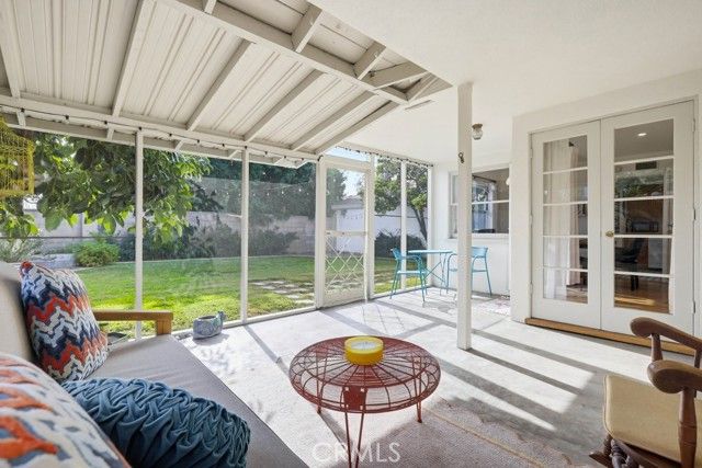 1010 W 21st Street, Santa Ana, CA 92706