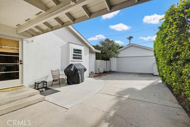 1010 W 21st Street, Santa Ana, CA 92706