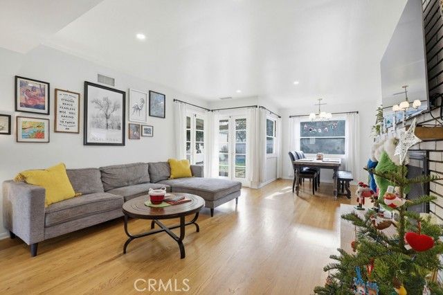 1010 W 21st Street, Santa Ana, CA 92706