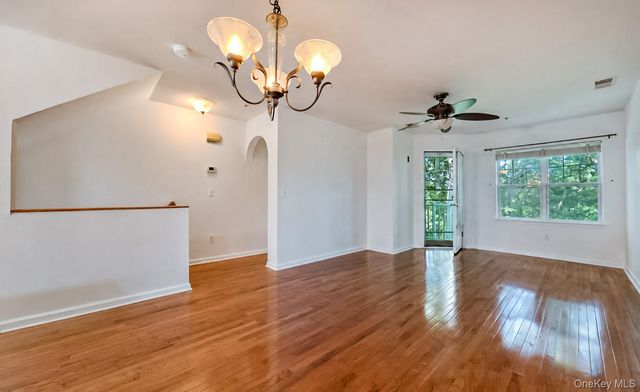 212 Viewpoint Terrace, Peekskill, NY 10566