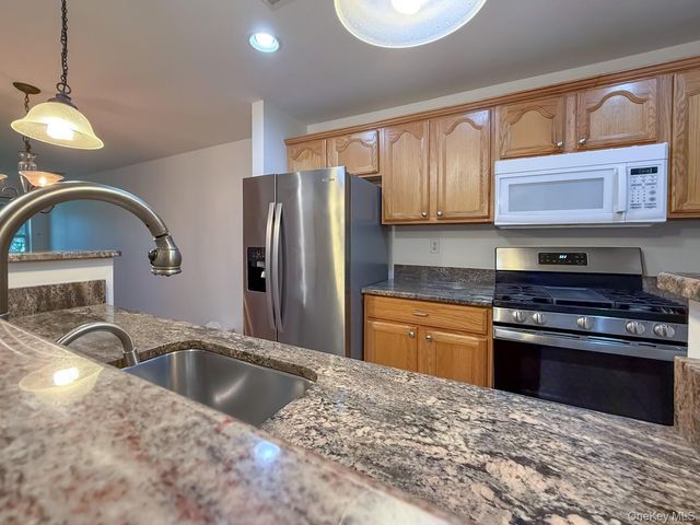 212 Viewpoint Terrace, Peekskill, NY 10566