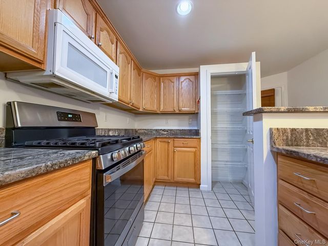212 Viewpoint Terrace, Peekskill, NY 10566